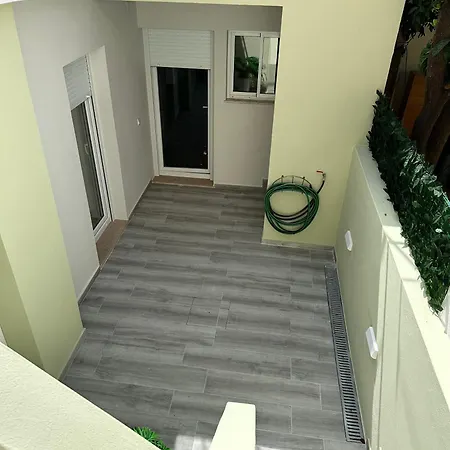 Tophouse Holiday home